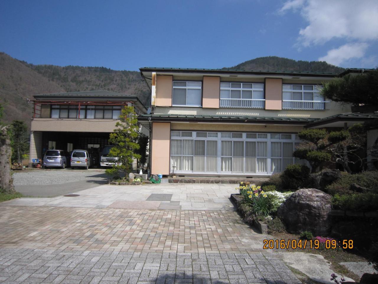 Minshuku Kobayashi Hotel Narusawa Bagian luar foto